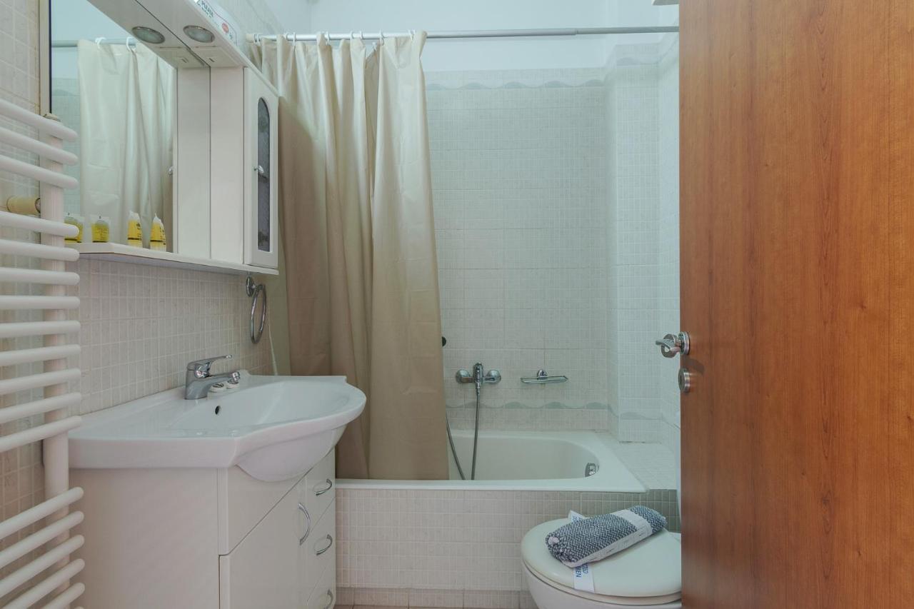 Comfort Apartment In Koukaki Athen Eksteriør billede