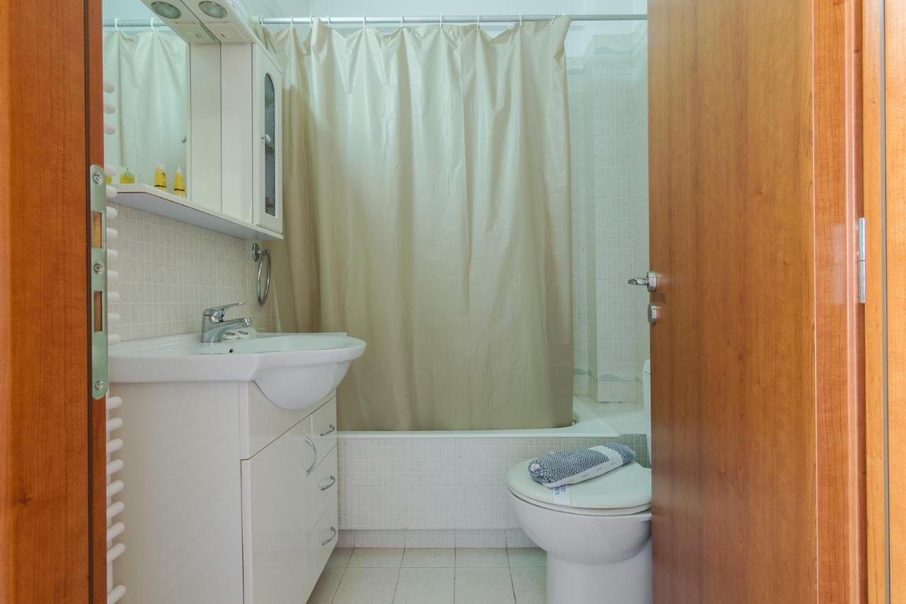 Comfort Apartment In Koukaki Athen Eksteriør billede